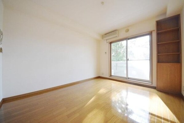 as Cabinsの物件内観写真